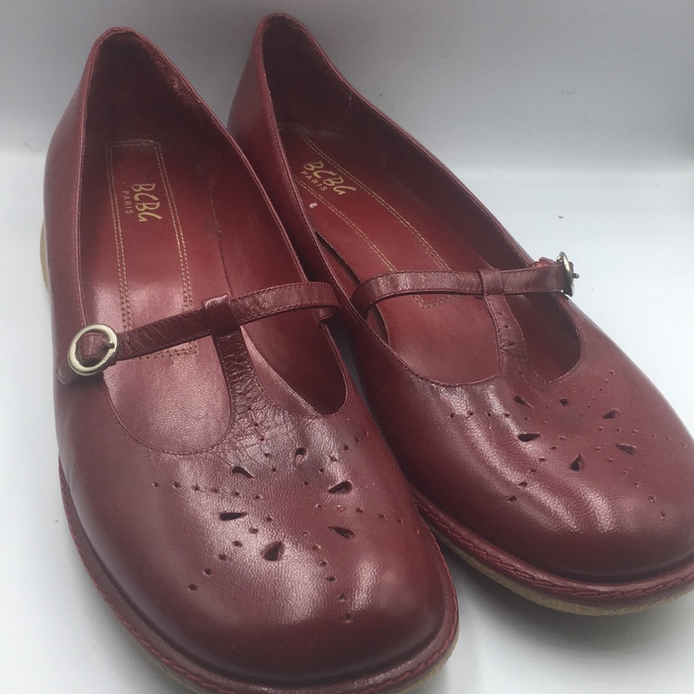 BCBG Paris Red Baby doll flats